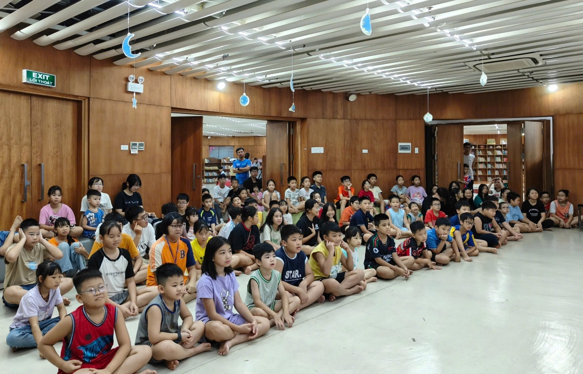 Reduzindo a pobreza de informação para crianças: começando com habilidades digitais básicas - Foto 2. Giảm nghèo thông tin cho trẻ em: Bắt đầu từ kỹ năng số cơ bản- Ảnh 2.