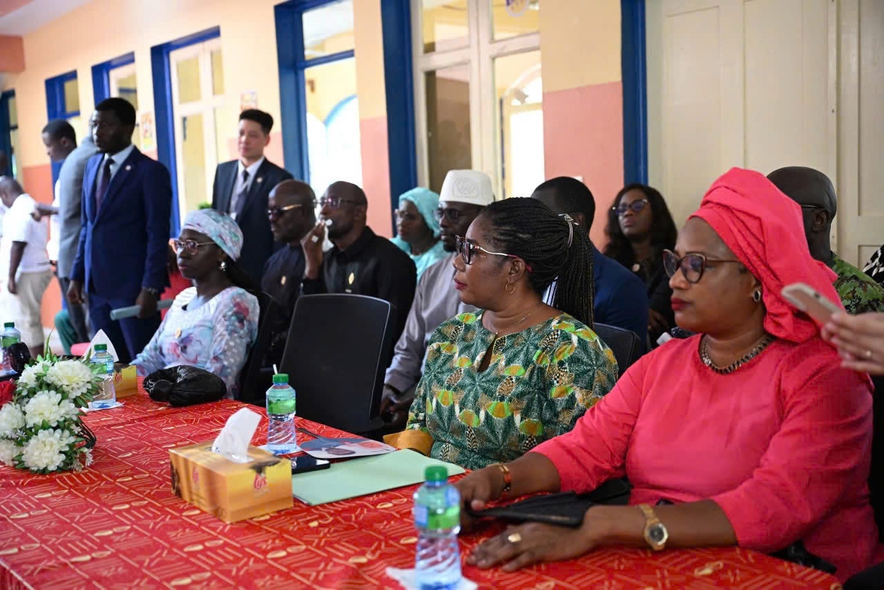 Phu nhân Chủ tịch Quốc hội Nguyễn Thị Thanh Nga thăm Trung tâm Hỗ trợ trẻ em tại Senegal- Ảnh 5.