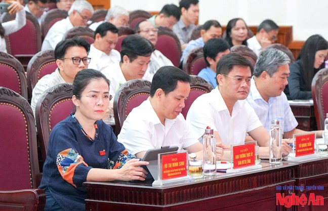 Chủ tịch UBTƯ MTTQ Việt Nam Đỗ Văn Chiến tiếp xúc cử tri tại Nghệ An sau kỳ họp thứ 9, Quốc hội khóa XV- Ảnh 3.