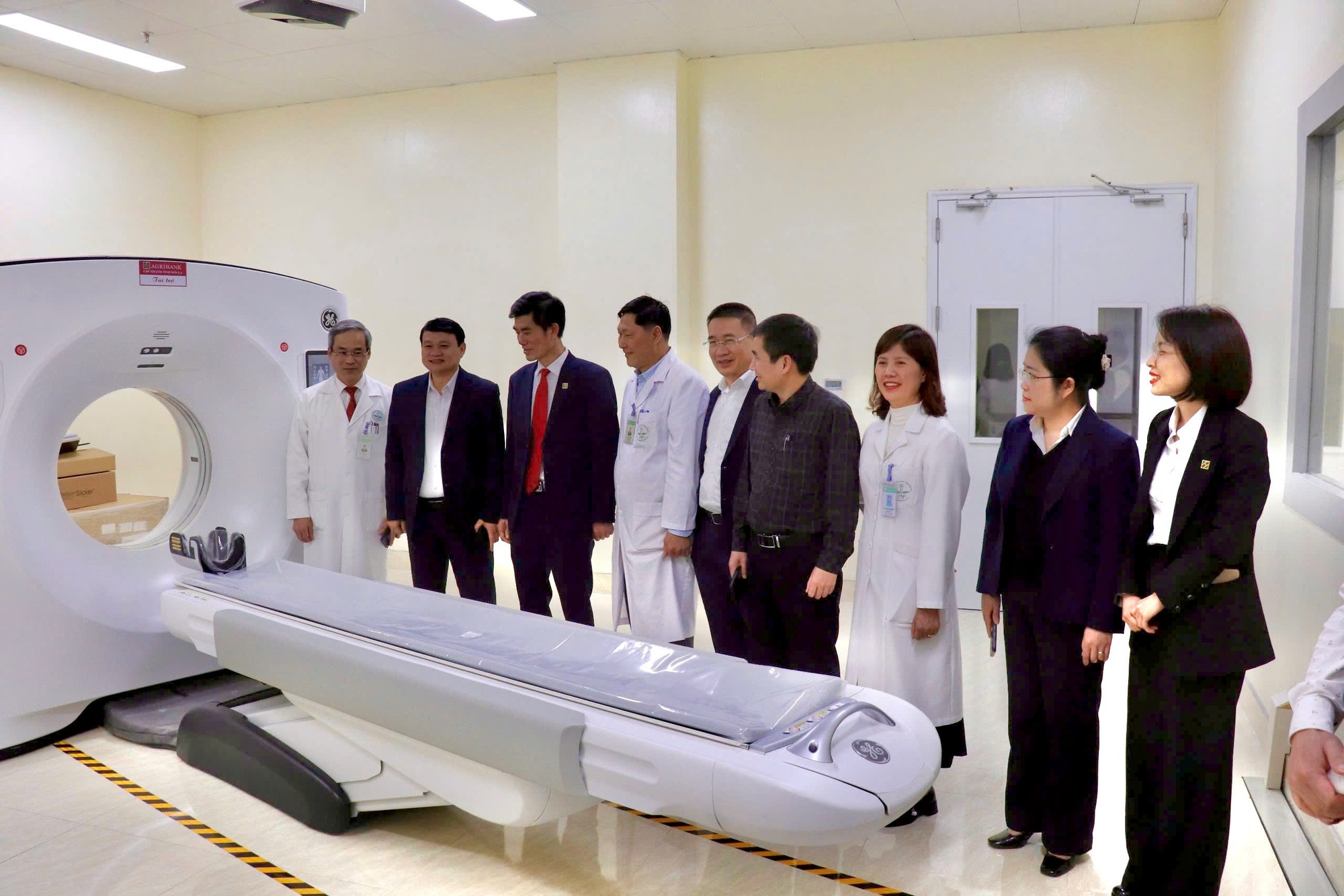 Agribank Sơn La tài trợ 27,8 tỷ đồng cho Bệnh viện đa khoa tỉnh Sơn La- Ảnh 2. Agribank Sơn La tài trợ 27,8 tỷ đồng cho Bệnh viện đa khoa tỉnh Sơn La- Ảnh 2.