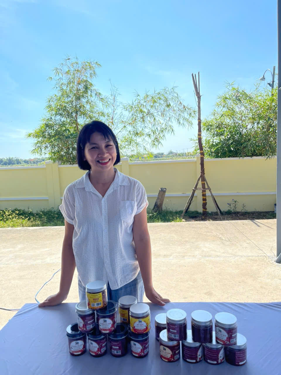 دیہی علاقوں کی روح کو ویتنامی مصالحوں میں بھیجنا - تصویر 1۔ Gửi gắm hồn quê vào gia vị Việt- Ảnh 1.