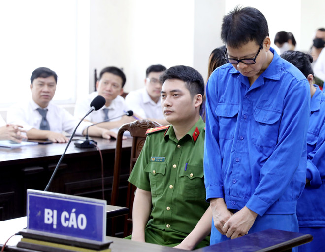 Tuyên án 44 bị cáo liên quan đến Tạp chí Môi trường và Đô thị Việt Nam- Ảnh 1. Tuyên án 44 bị cáo liên quan đến Tạp chí Môi trường và Đô thị Việt Nam- Ảnh 1.