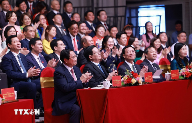 Thủ tướng: Đài Truyền hình Việt Nam thực hiện sứ mệnh truyền cảm hứng- Ảnh 1. Thủ tướng: Đài Truyền hình Việt Nam thực hiện sứ mệnh truyền cảm hứng- Ảnh 1.