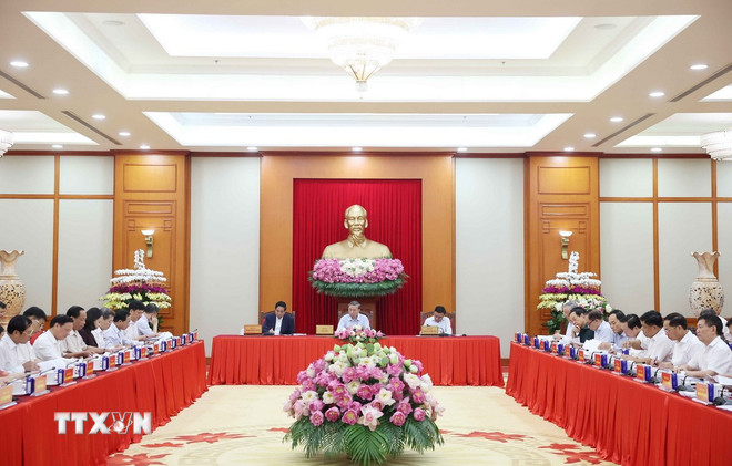 Tổng Bí thư: Văn kiện được hoàn thiện thêm 1 bước song còn nhiều việc phải làm- Ảnh 1. Tổng Bí thư: Văn kiện được hoàn thiện thêm 1 bước song còn nhiều việc phải làm- Ảnh 1.