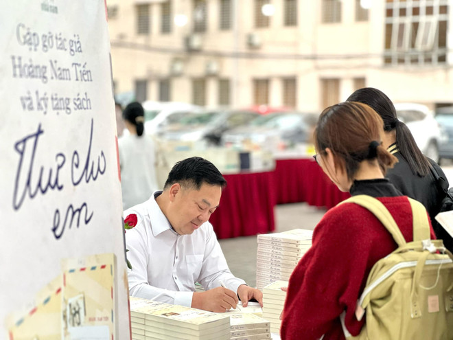 Phó Chủ tịch Hội đồng trường Đại học FPT Hoàng Nam Tiến đột ngột qua đời- Ảnh 2. Phó Chủ tịch Hội đồng trường Đại học FPT Hoàng Nam Tiến đột ngột qua đời- Ảnh 2.