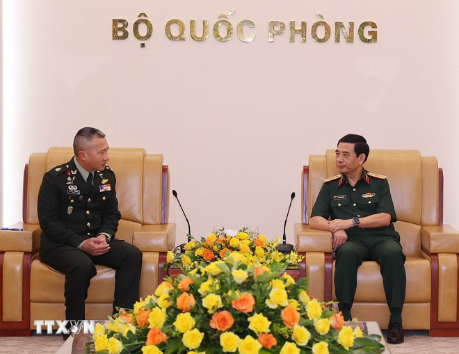 Đại tướng Phan Văn Giang tiếp Tư lệnh Lực lượng Quốc phòng Thái Lan- Ảnh 1. Đại tướng Phan Văn Giang tiếp Tư lệnh Lực lượng Quốc phòng Thái Lan- Ảnh 1.