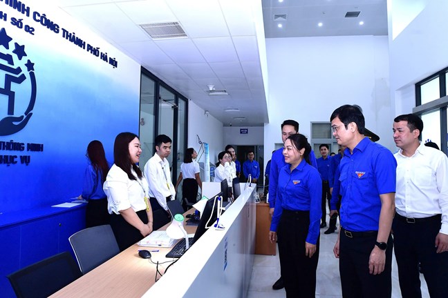 Phát huy tính xung kích của thanh niên trong hỗ trợ vận hành chính quyền địa phương 2 cấp- Ảnh 4. Phát huy tính xung kích của thanh niên trong hỗ trợ vận hành chính quyền địa phương 2 cấp- Ảnh 4.
