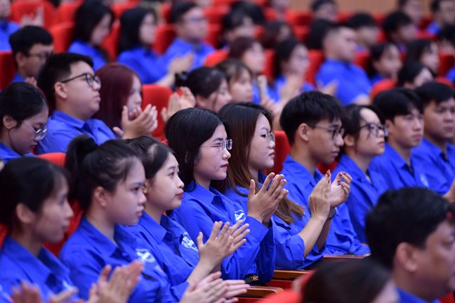 Phát huy tính xung kích của thanh niên trong hỗ trợ vận hành chính quyền địa phương 2 cấp- Ảnh 2. Phát huy tính xung kích của thanh niên trong hỗ trợ vận hành chính quyền địa phương 2 cấp- Ảnh 2.