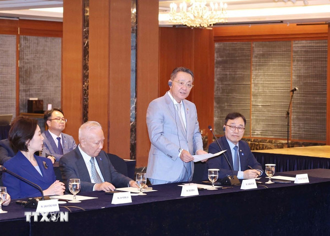 Tổng Bí thư Tô Lâm gặp những người bạn Hàn Quốc- Ảnh 2. Tổng Bí thư Tô Lâm gặp những người bạn Hàn Quốc- Ảnh 2.