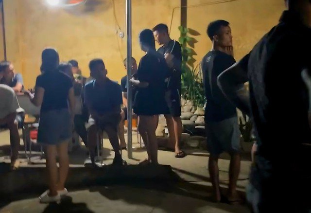 Lào Cai: Thông tin về vụ tai nạn giao thông làm 12 người thương vong- Ảnh 1. Lào Cai: Thông tin về vụ tai nạn giao thông làm 12 người thương vong- Ảnh 1.