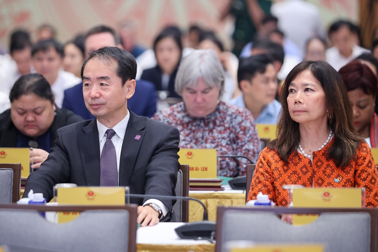 Thủ tướng: Có chính sách ưu tiên, nguồn lực ưu tiên, tín dụng ưu tiên với vùng đồng bào dân tộc thiểu số và miền núi- Ảnh 5. Thủ tướng: Có chính sách ưu tiên, nguồn lực ưu tiên, tín dụng ưu tiên với vùng đồng bào dân tộc thiểu số và miền núi- Ảnh 5.