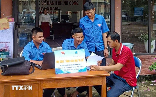 Phó Chủ tịch Quốc hội Lê Minh Hoan: "Bình dân học vụ số" cần dễ ứng dụng- Ảnh 2.