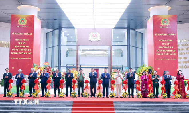 Hà Nội: Khánh thành công trình trụ sở Bộ Công an tại 96 Nguyễn Du- Ảnh 2.