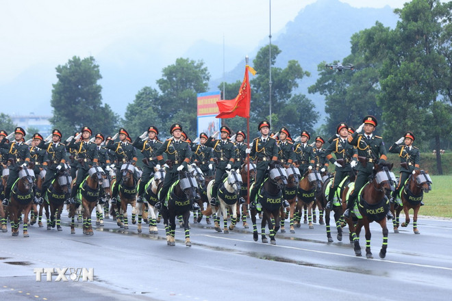 Hơn 16.000 chiến sỹ lực lượng vũ trang tổng hợp luyện diễu binh, diễu hành- Ảnh 2.