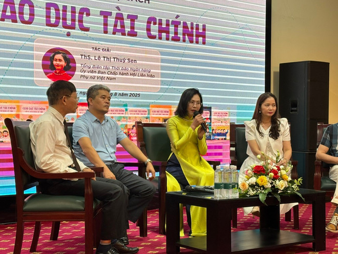 Lần đầu tiên có bộ sách giáo dục tài chính cho học sinh từ lớp 1 đến lớp 12- Ảnh 4.