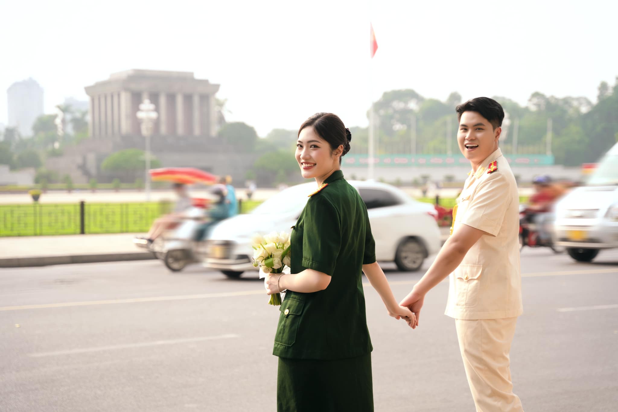 Chuyện tình đẹp của nữ VĐV bóng chuyền quân đội và chàng chiến sĩ công an- Ảnh 5. Chuyện tình đẹp của nữ VĐV bóng chuyền quân đội và chàng chiến sĩ công an- Ảnh 5.