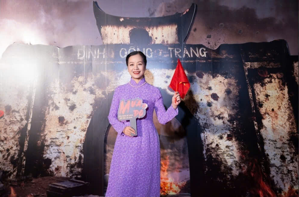 "Mưa đỏ": Không chỉ là phim, đó là ký ức được khắc lại- Ảnh 2. "Mưa đỏ": Không chỉ là phim, đó là ký ức được khắc lại- Ảnh 2.