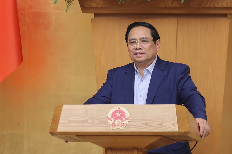 Thủ tướng: Việc giải quyết thủ tục cho người dân, doanh nghiệp phải đặt lên hàng đầu- Ảnh 4. Thủ tướng: Việc giải quyết thủ tục cho người dân, doanh nghiệp phải đặt lên hàng đầu- Ảnh 4.