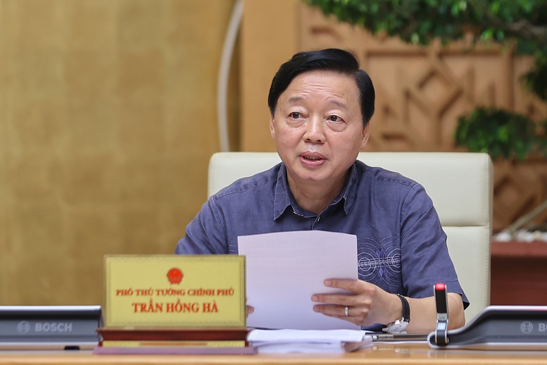 Thủ tướng: Việc giải quyết thủ tục cho người dân, doanh nghiệp phải đặt lên hàng đầu- Ảnh 2. Thủ tướng: Việc giải quyết thủ tục cho người dân, doanh nghiệp phải đặt lên hàng đầu- Ảnh 2.