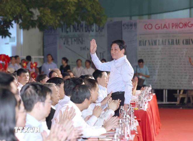 Cầu truyền hình "Thời cơ vàng" - Lan tỏa khát vọng xây dựng một Việt Nam hùng cường- Ảnh 1. Cầu truyền hình "Thời cơ vàng" - Lan tỏa khát vọng xây dựng một Việt Nam hùng cường- Ảnh 1.