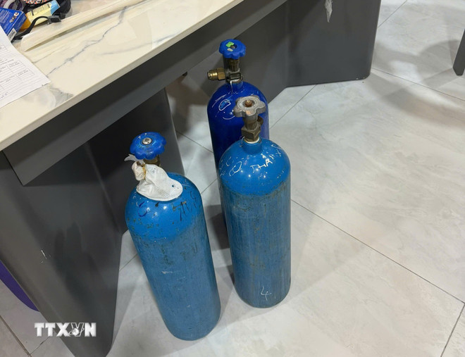 TPHCM triệt phá đường dây cung cấp "bóng cười" cho khu vực Bùi Viện- Ảnh 1. TPHCM triệt phá đường dây cung cấp "bóng cười" cho khu vực Bùi Viện- Ảnh 1.