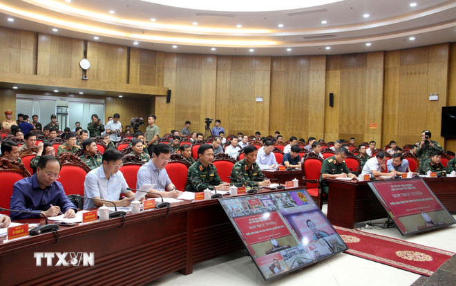 Thủ tướng: Sẵn sàng lực lượng ứng cứu, đặt tính mạng của dân là trên hết- Ảnh 2. Thủ tướng: Sẵn sàng lực lượng ứng cứu, đặt tính mạng của dân là trên hết- Ảnh 2.