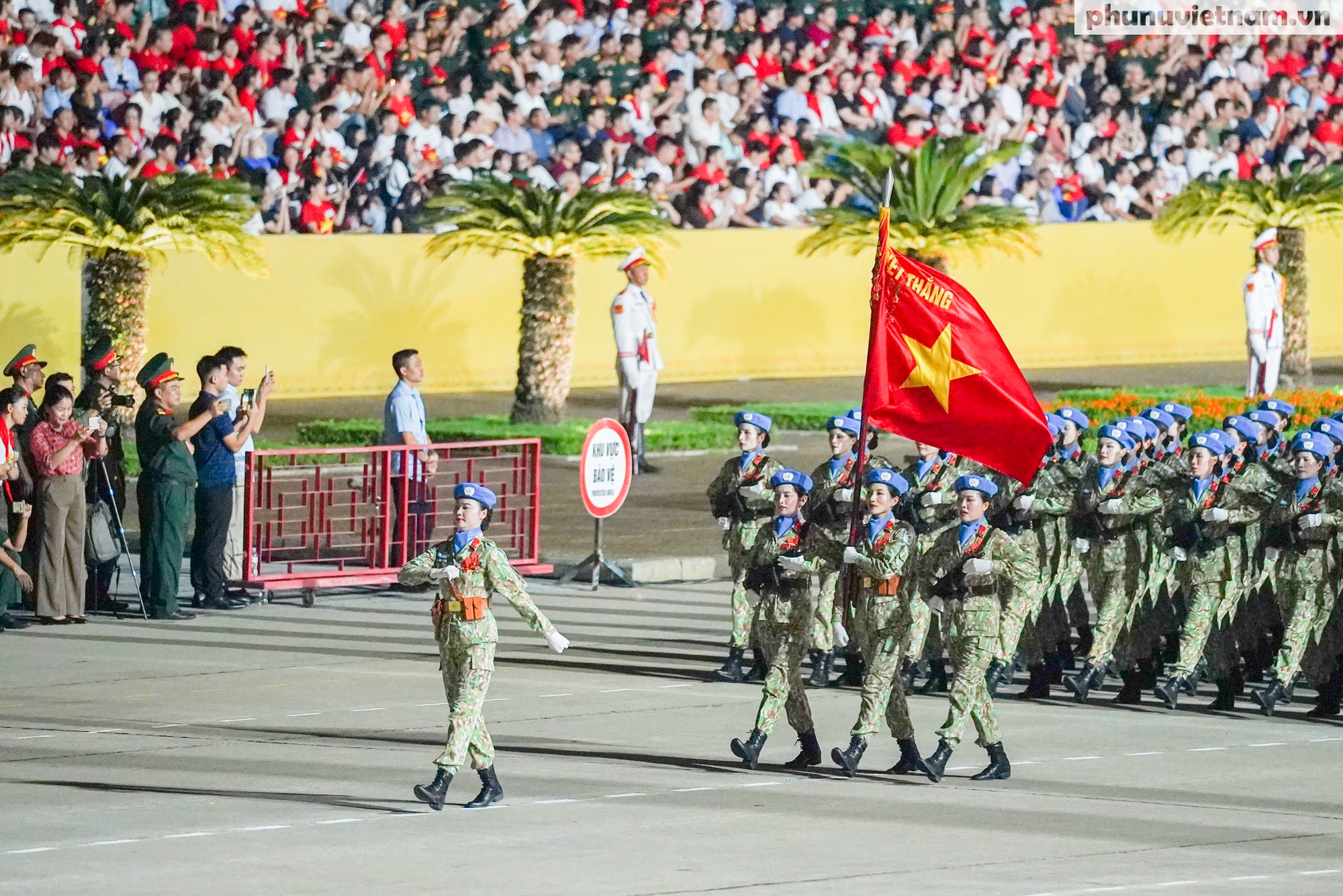 Dấu ấn các khối nữ Quân đội nhân dân Việt Nam trong Tổng hợp luyện duyễn binh, diễu hành lần 2 - Ảnh 11. Dấu ấn các khối nữ Quân đội nhân dân Việt Nam trong Tổng hợp luyện duyễn binh, diễu hành lần 2 - Ảnh 11.