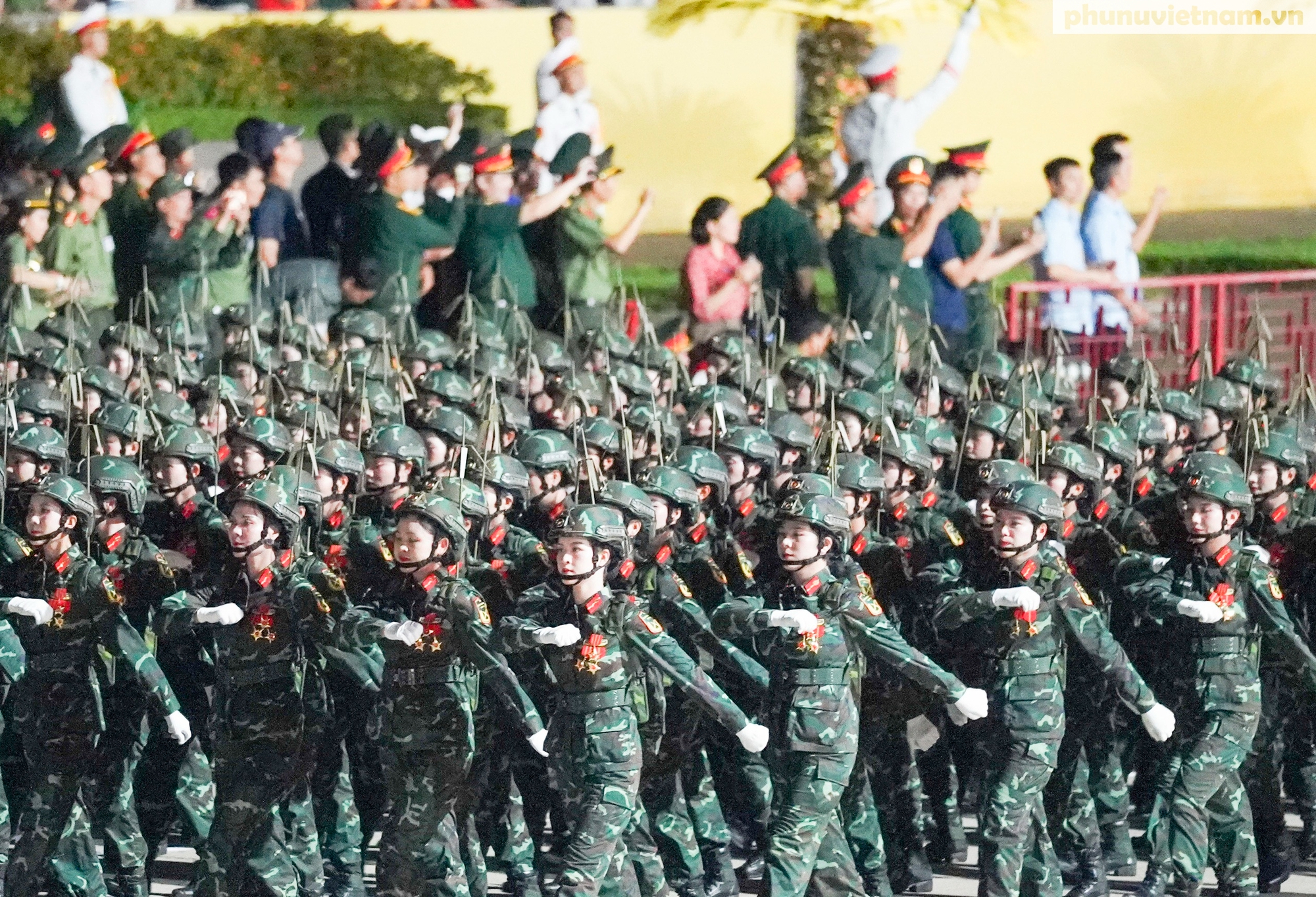 Dấu ấn các khối nữ Quân đội nhân dân Việt Nam trong Tổng hợp luyện duyễn binh, diễu hành lần 2 - Ảnh 17. Dấu ấn các khối nữ Quân đội nhân dân Việt Nam trong Tổng hợp luyện duyễn binh, diễu hành lần 2 - Ảnh 17.