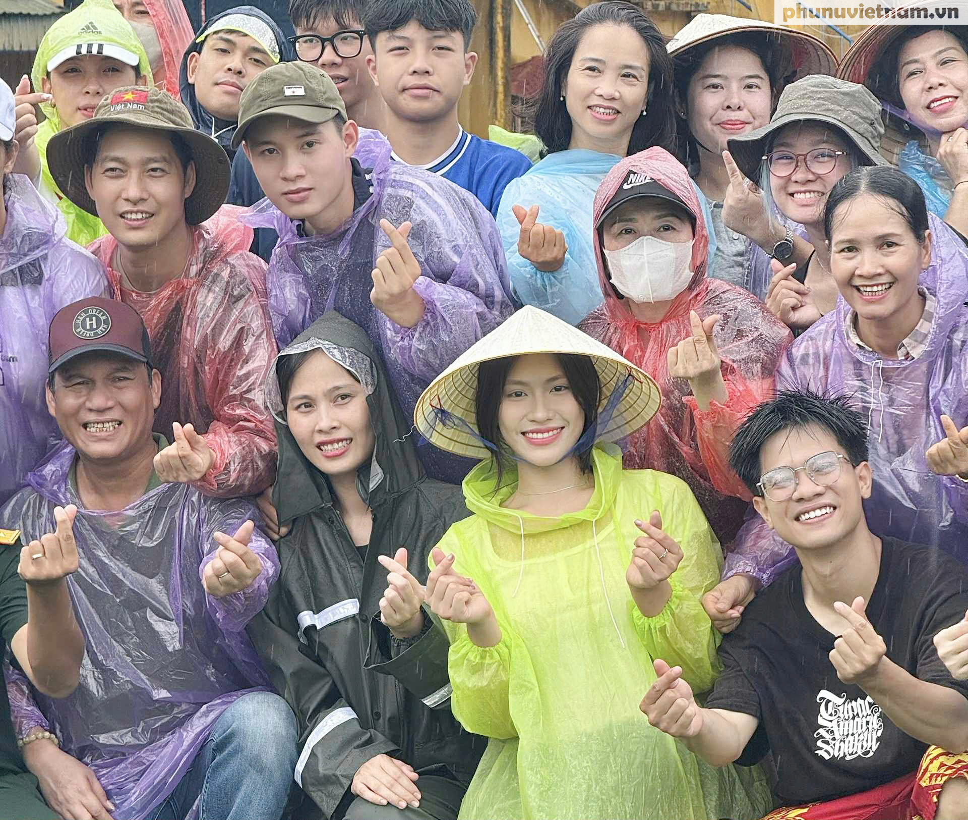 Hoa hậu Hoàng Châu Anh tự hào tham gia Khối diễu hành đại diện 54 dân tộc Việt Nam- Ảnh 3. Hoa hậu Hoàng Châu Anh tự hào tham gia Khối diễu hành đại diện 54 dân tộc Việt Nam- Ảnh 3.