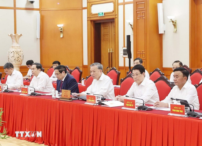 Bộ Chính trị làm việc với Ban Thường vụ Quân ủy Trung ương- Ảnh 2. Bộ Chính trị làm việc với Ban Thường vụ Quân ủy Trung ương- Ảnh 2.