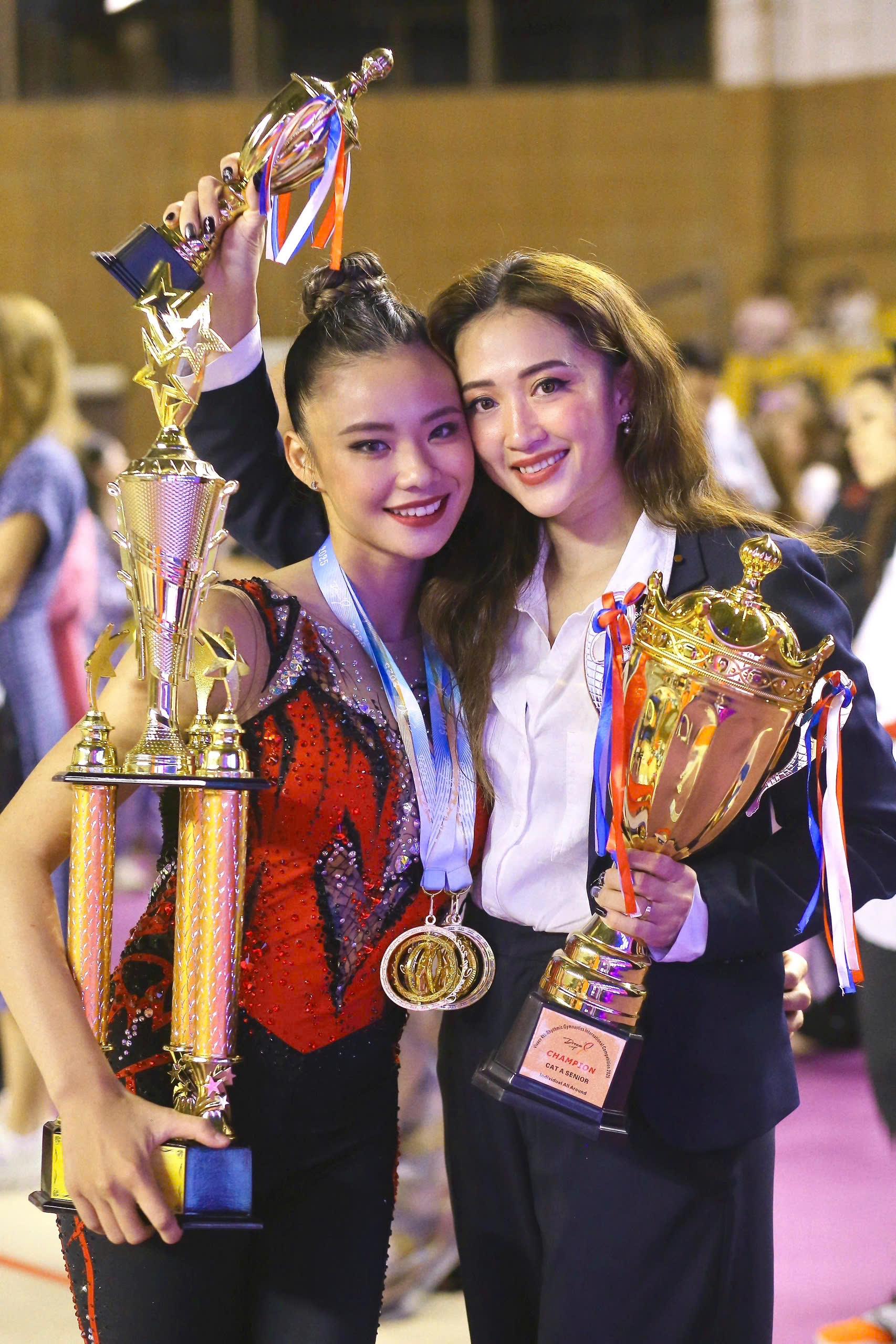 Huấn luyện viên Nguyễn Thu Hà và học trò thắng lớn ở Giải thể dục nghệ thuật quốc tế- Ảnh 1. Huấn luyện viên Nguyễn Thu Hà và học trò thắng lớn ở Giải thể dục nghệ thuật quốc tế- Ảnh 1.