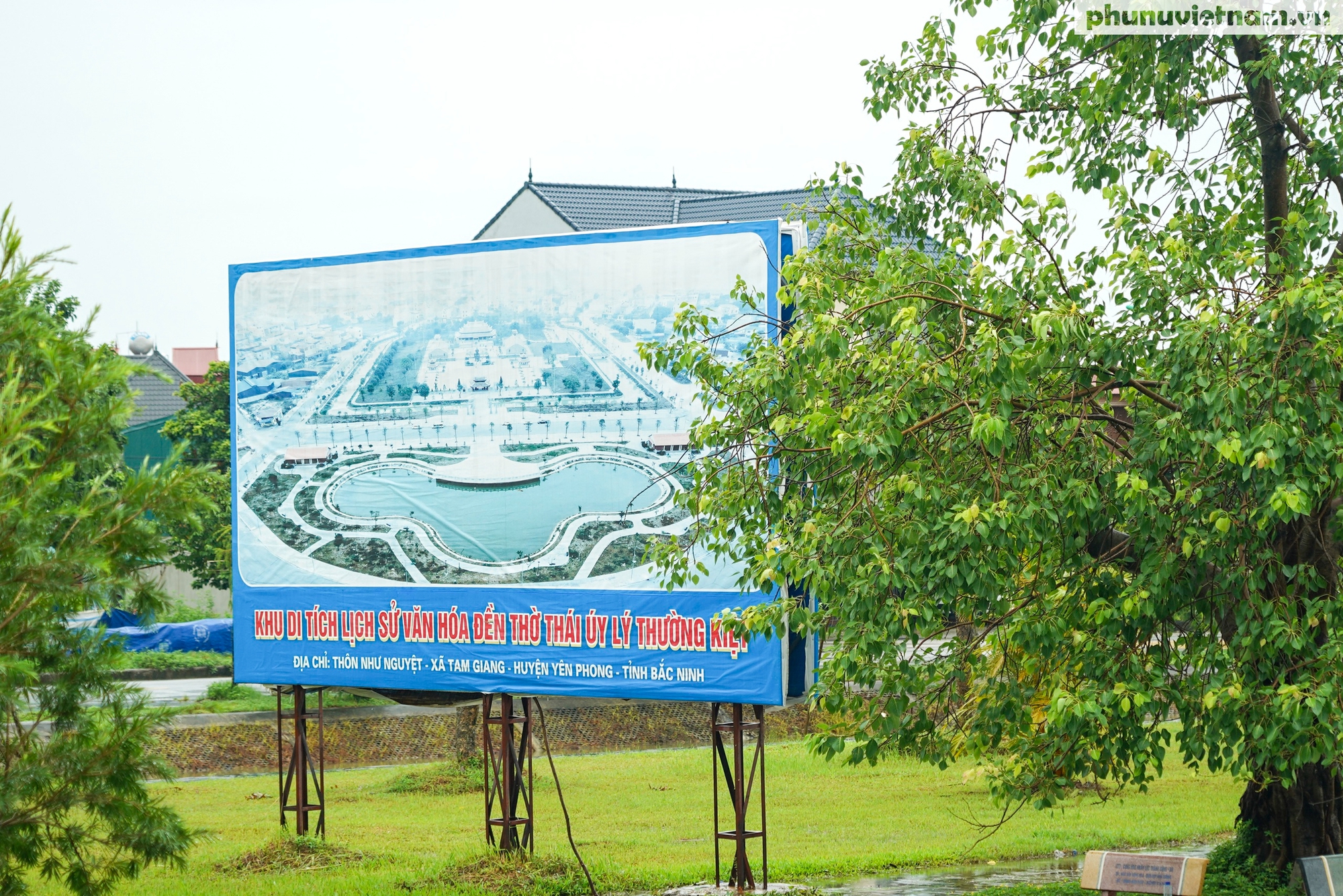 Đền thờ, Tượng đài Lý Thường Kiệt - "Địa chỉ đỏ" bên dòng Như Nguyệt lịch sử- Ảnh 1. Đền thờ, Tượng đài Lý Thường Kiệt - "Địa chỉ đỏ" bên dòng Như Nguyệt lịch sử- Ảnh 1.