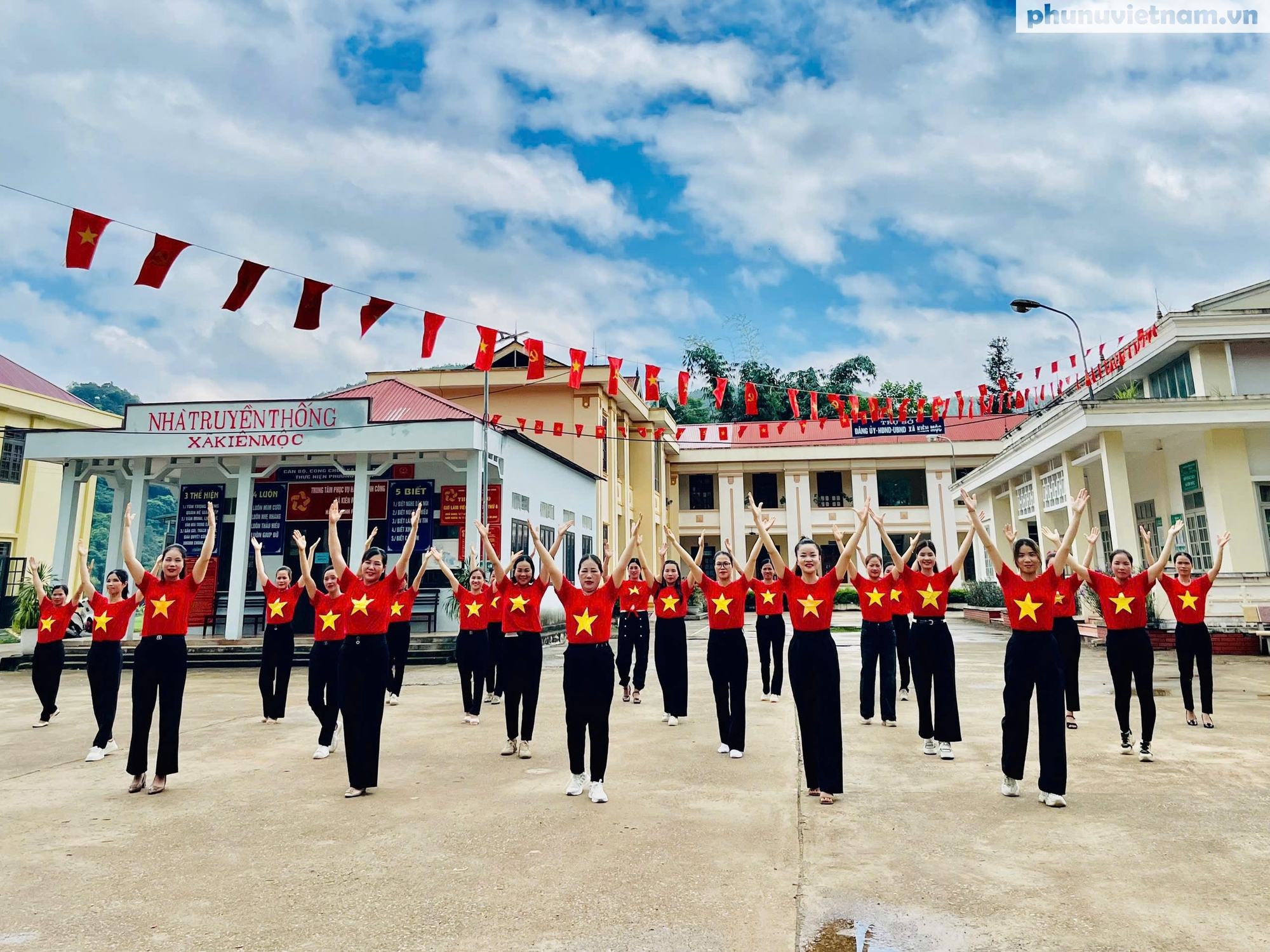 Lạng Sơn: Hơn 1.000 hội viên, phụ nữ đồng diễn dân vũ mừng 80 năm Quốc khánh- Ảnh 7.