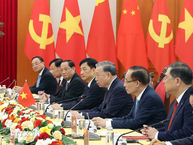Tổng Bí thư: Làm sâu sắc hơn nữa hợp tác giữa hai cơ quan lập pháp Việt-Trung- Ảnh 1. Tổng Bí thư: Làm sâu sắc hơn nữa hợp tác giữa hai cơ quan lập pháp Việt-Trung- Ảnh 1.