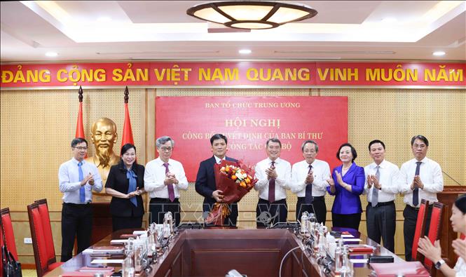 Vụ trưởng Vụ Tổ chức - Điều lệ giữ chức Phó Trưởng Ban Tổ chức Trung ương- Ảnh 2.