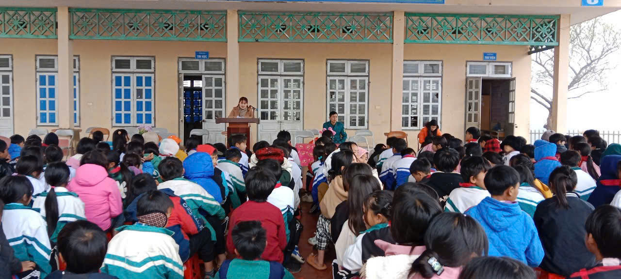 Tà Xùa: Tập trung giải quyết nỗi lo trẻ em suy dinh dưỡng và bỏ học- Ảnh 4.