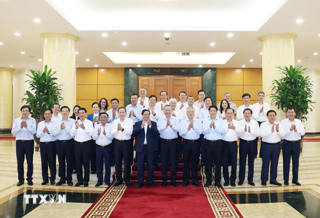 Bộ Chính trị làm việc với Ban Thường vụ Đảng ủy Chính phủ- Ảnh 2. Bộ Chính trị làm việc với Ban Thường vụ Đảng ủy Chính phủ- Ảnh 2.