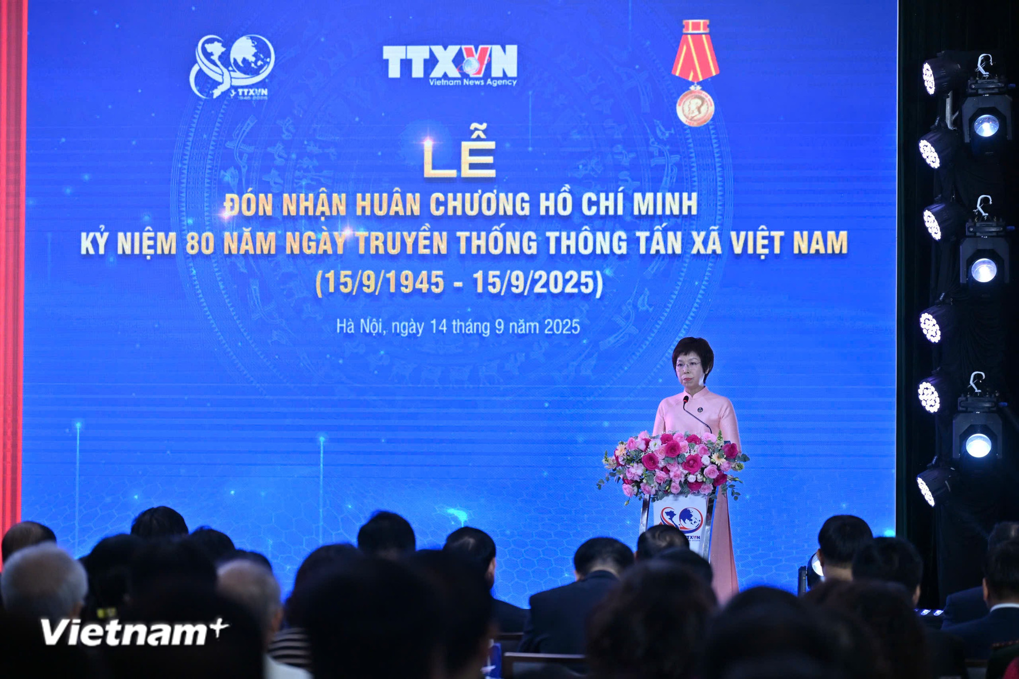 Thông tấn xã Việt Nam đón nhận Huân chương Hồ Chí Minh, quyết tâm tiên phong trên mặt trận thông tin- Ảnh 1.