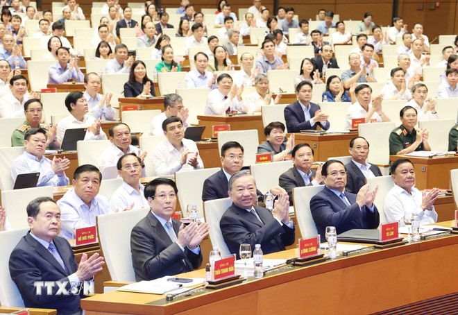 Thủ tướng: Nghị quyết số 71 khai thông điểm nghẽn, chấn hưng giáo dục- Ảnh 1.