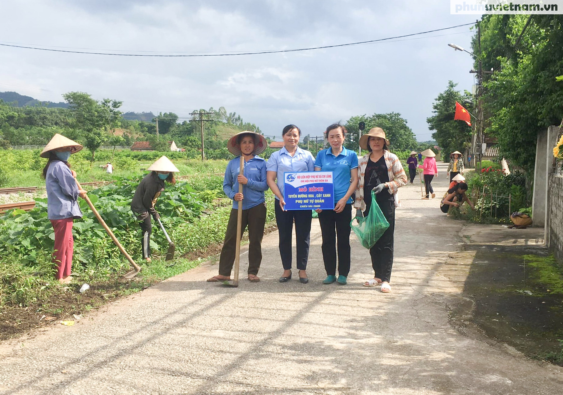Lạng Sơn: 2.445 điển hình phụ nữ tiên tiến được tôn vinh trong 5 năm thi đua yêu nước- Ảnh 4.
