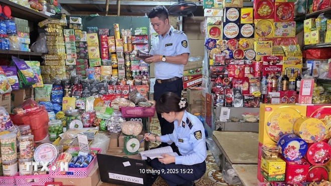 Thứ trưởng Bộ Tư pháp: Hoàn thiện pháp luật bảo vệ quyền lợi người tiêu dùng- Ảnh 1.