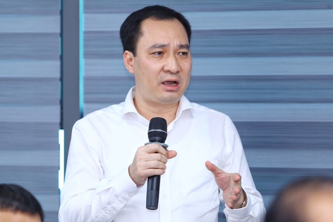 Văn kiện Đại hội cần bổ sung việc xây dựng đội ngũ đảng viên bảo vệ nền tảng tư tưởng của Đảng chuyên nghiệp, có bản lĩnh- Ảnh 1. Văn kiện Đại hội cần bổ sung việc xây dựng đội ngũ đảng viên bảo vệ nền tảng tư tưởng của Đảng chuyên nghiệp, có bản lĩnh- Ảnh 1.
