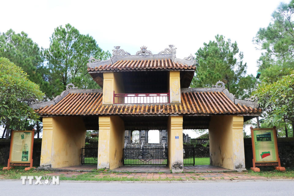 Huế tu bổ, tôn tạo và phục hồi di tích Văn Miếu- Ảnh 7. Huế tu bổ, tôn tạo và phục hồi di tích Văn Miếu- Ảnh 7.