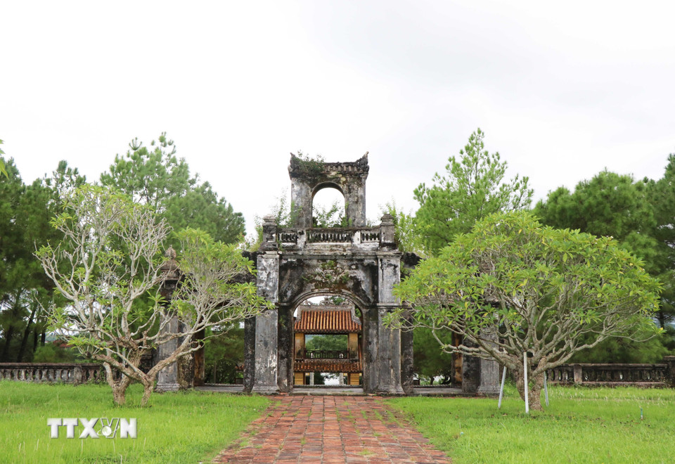 Huế tu bổ, tôn tạo và phục hồi di tích Văn Miếu- Ảnh 5. Huế tu bổ, tôn tạo và phục hồi di tích Văn Miếu- Ảnh 5.