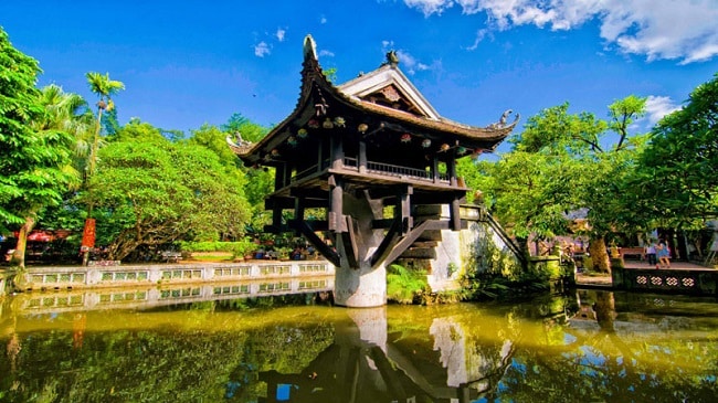 Hà Nội lọt top những điểm đến mùa thu đẹp nhất châu Á- Ảnh 1.
