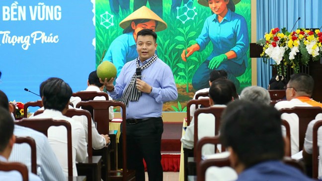 Phó Chủ tịch UBTƯ MTTQ Việt Nam Hà Thị Nga dự Hội nghị tập huấn về xây dựng nông thôn mới và giảm nghèo bền vững khu vực phía Nam- Ảnh 4.
