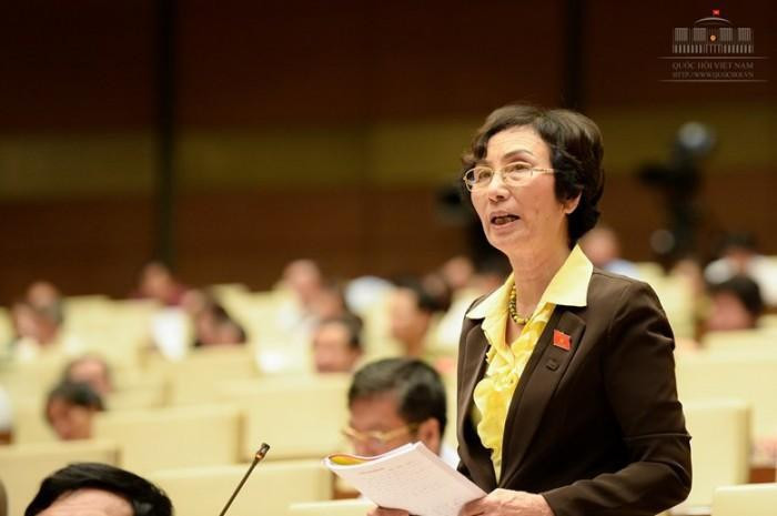 Cạnh miễn thuế thu nhập, cần thêm cơ chế thúc đẩy vai trò nhà khoa học nữ  - Ảnh 1.