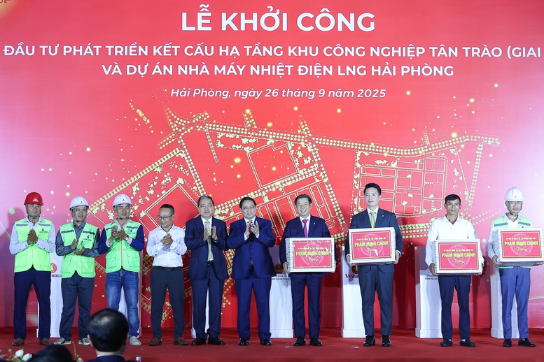 Thủ tướng dự lễ khởi công 2 dự án có tổng vốn 182 nghìn tỷ đồng tại Hải Phòng- Ảnh 7.
