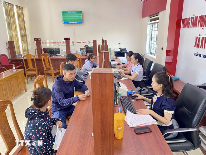 Kết luận của Bộ Chính trị, Ban Bí thư về bộ máy chính trị và chính quyền địa phương 2 cấp- Ảnh 2.