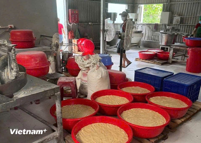 Đà Nẵng: Phát hiện gần 10.000 bánh Trung thu vi phạm quy định trong 3 ngày liên tiếp- Ảnh 1. Đà Nẵng: Phát hiện gần 10.000 bánh Trung thu vi phạm quy định trong 3 ngày liên tiếp- Ảnh 1.